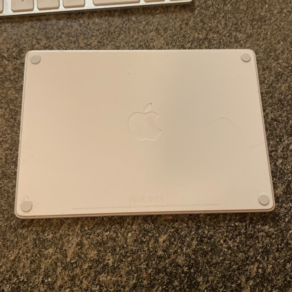 Apple magic wireless touch pad 🍎